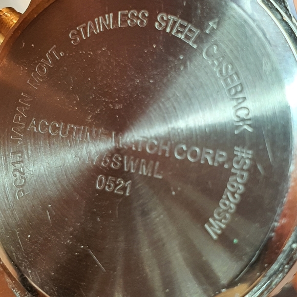 Accutime Silver/Goldtone Rhinestone Stainless Steel Men's Watch - Picture 3 of 3